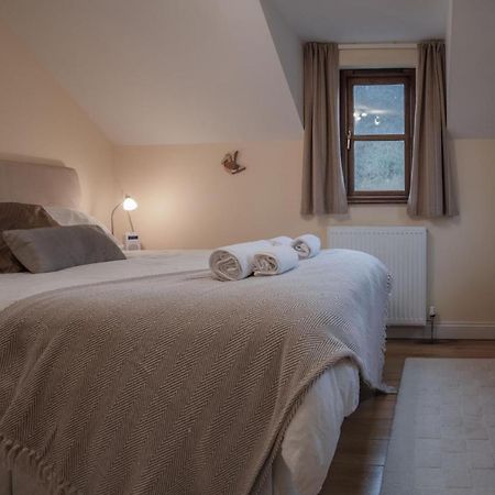 Llais Afon - 3 Bedroom Holiday Home - Fishguard Exterior photo