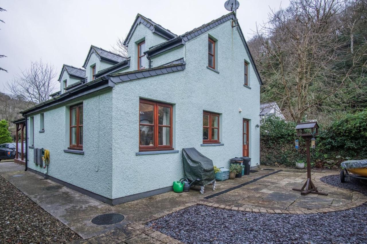 Llais Afon - 3 Bedroom Holiday Home - Fishguard Exterior photo